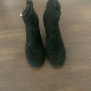Tory Burch round toe ankle boots